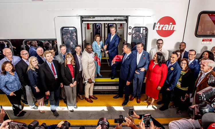 Caltrain welcomes first passengers on new electric trains