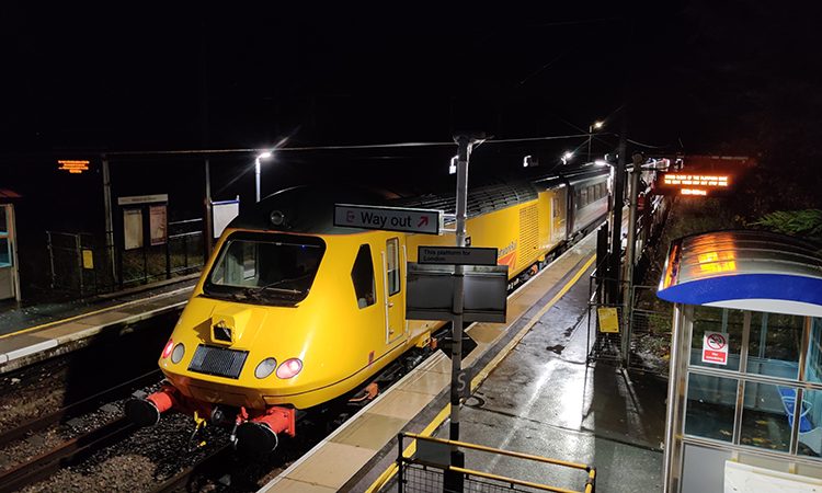 Iconic high-speed train joins digital signalling tests on East Coast Main Line