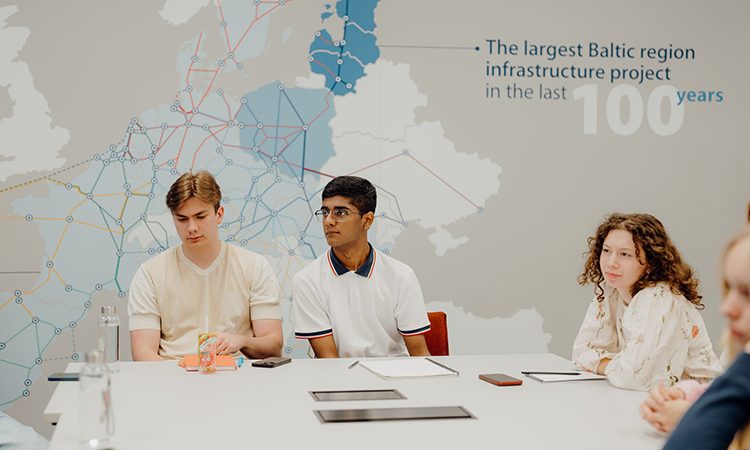 Rail Baltica hosts future Changemakers Academy students for two-day experience