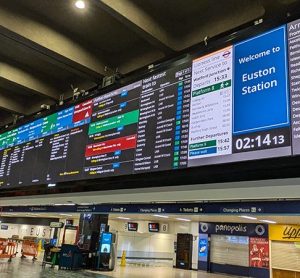 Network Rail to test large screen for live travel updates at London Euston