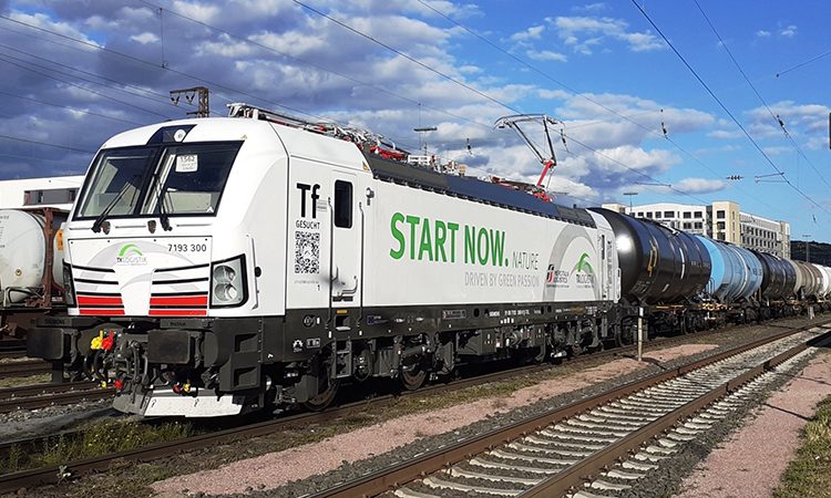 TX Logistik expands fleet with new Vectron locomotives