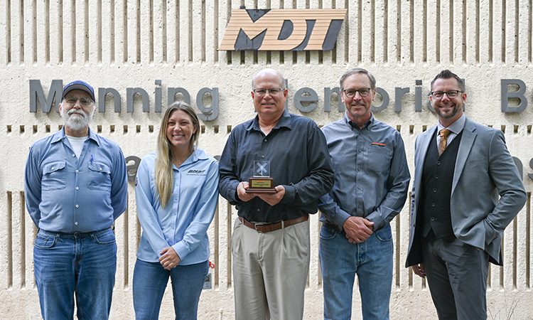 BNSF honours state DOTs for leading efforts in grade crossing safety