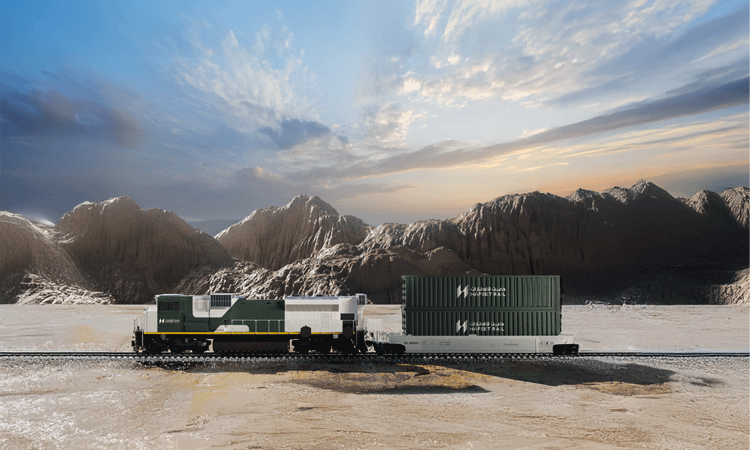 The agreement between Hafeet Rail and Progress Rail supports the development of a safe and sustainable Omani-Emirati railway network, with locomotives specifically designed to withstand the region's unique climatic and geographical conditions.