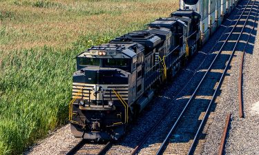 Norfolk Southern's latest report highlights climate and safety progress